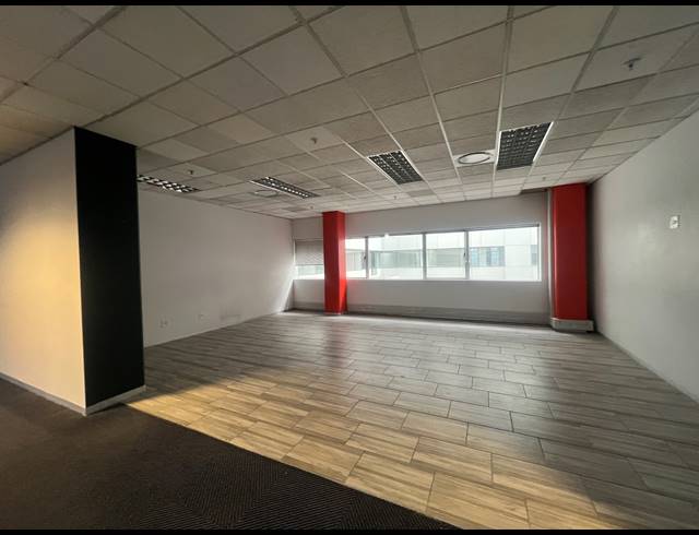 1,061M² OFFICE TO LET IN ROSEBANK